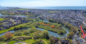 Prime Location - house with secure garden